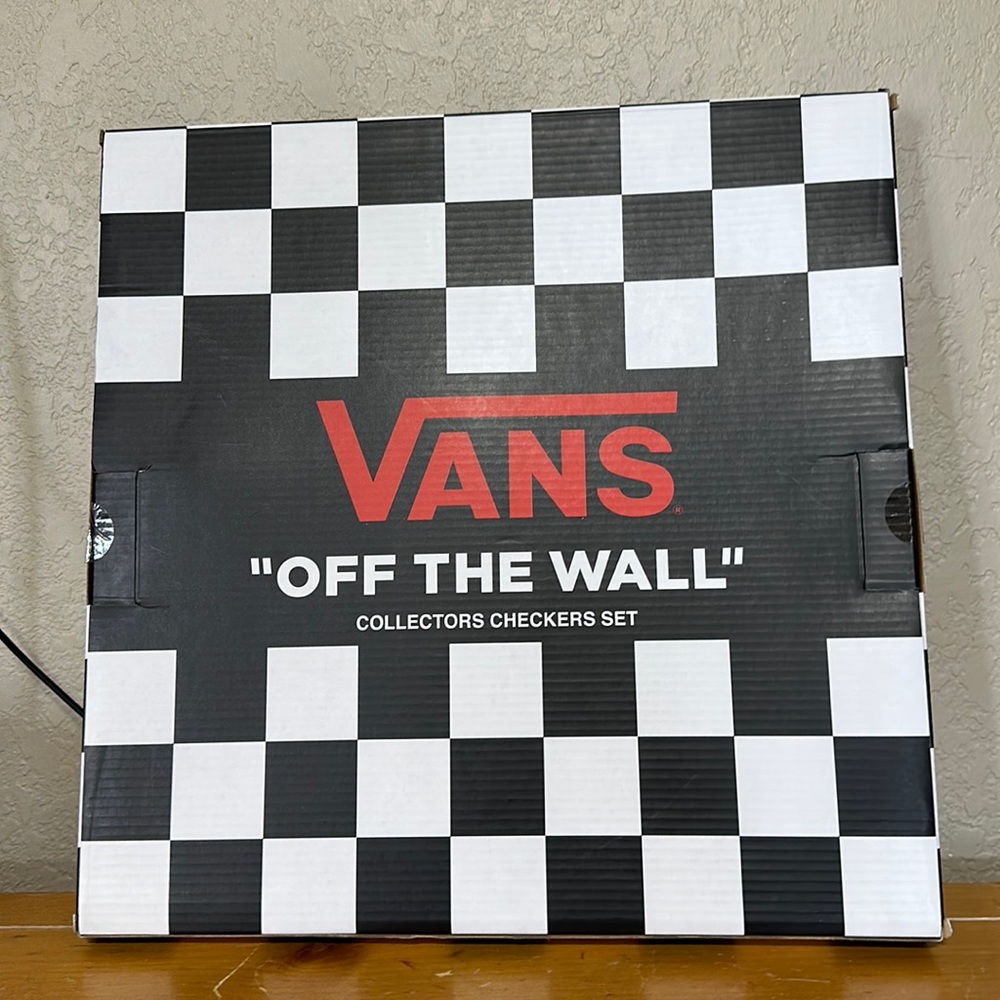 Vans off the wall collectors checkers set
